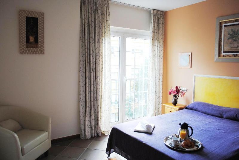 Hotel María Cristina La Cala Del Moral Habitación foto