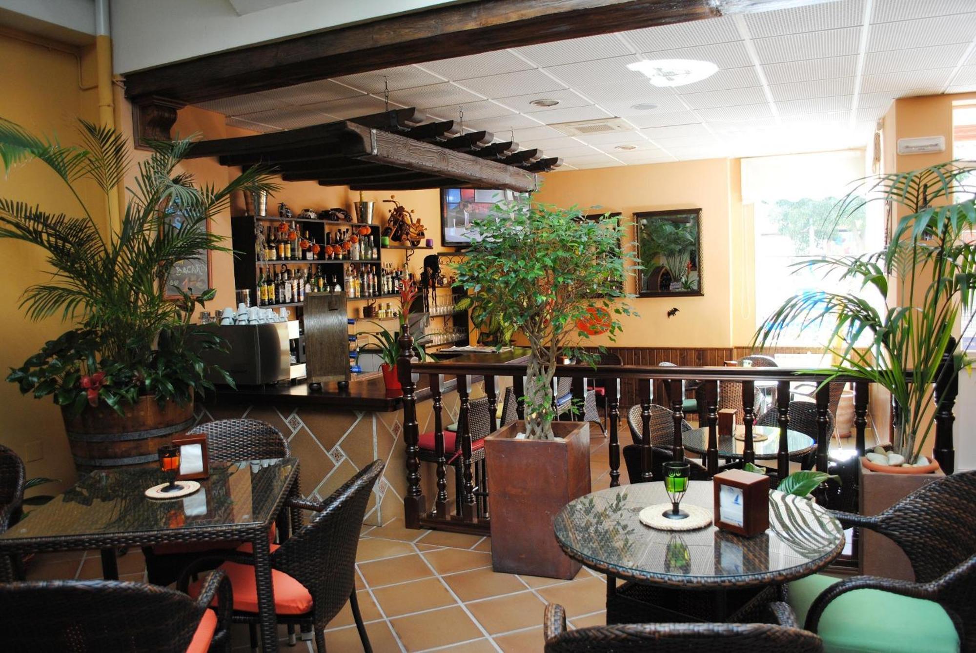 Hotel María Cristina La Cala Del Moral Restaurante foto